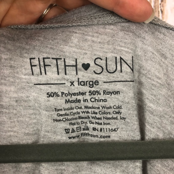 Fifth Sun, Wine Graphic T-shirt, Size XL. In excellent condition! - Picture 3 of 4